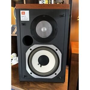 JBL L15 Bookshelf Speakers Walnut Veneer EXCELLENT CONDITION- FAST SHIP